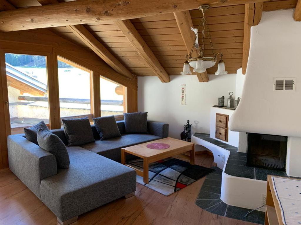 Ferienwohnung Jalet Чирв Экстерьер фото